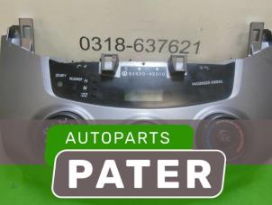 Usados Panel de control de calefacción Toyota RAV4 (A3) 2.0 16V VVT-i 4x4 Precio € 105,00 Norma de margen ofrecido por Autoparts Pater
