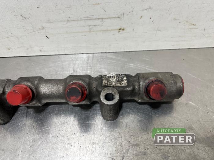 Gebrauchte Einspritzdüse (Einspritzer) Seat Ibiza ST (6J8) 1.2 TDI Ecomotive Preis € 26,25 Margenregelung angeboten von Autoparts Pater