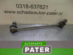 Usagé Bielette barre stabilisatrice BMW 5 serie (E60) 525d 24V Prix € 21,00 Règlement à la marge proposé par Autoparts Pater
