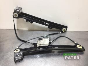 Used Window mechanism 4-door, front left BMW 5 serie (E60) 525d 24V Price € 42,00 Margin scheme offered by Autoparts Pater