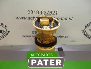 Used Booster pump Volkswagen Caddy III (2KA,2KH,2CA,2CH) 2.0 TDI 16V Price € 76,23 Inclusive VAT offered by Autoparts Pater