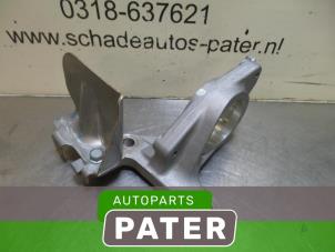 Used Support (miscellaneous) Nissan Qashqai (J11) 1.2 DIG-T 16V Price € 52,50 Margin scheme offered by Autoparts Pater