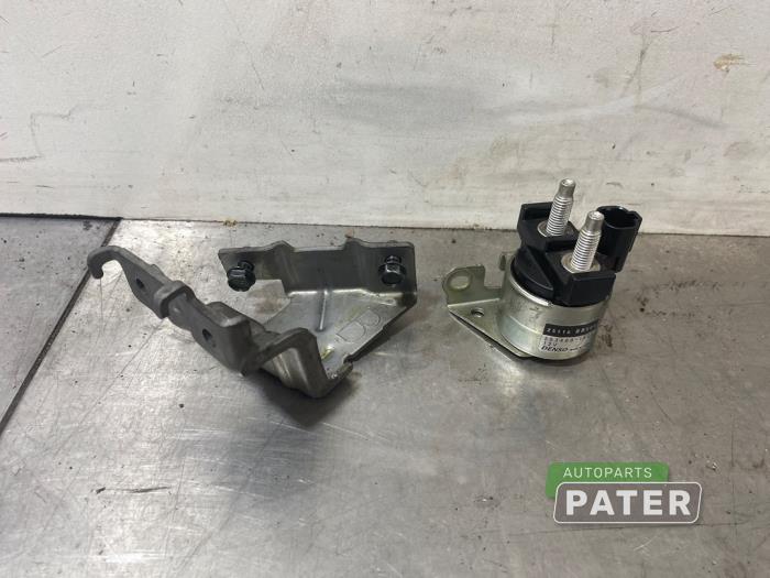 Usagé Divers Nissan Qashqai (J11) 1.2 DIG-T 16V Prix € 31,50 Règlement à la marge proposé par Autoparts Pater