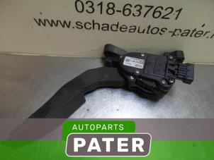 Used Throttle pedal position sensor Opel Vectra C Caravan 2.2 DTI 16V Price € 42,00 Margin scheme offered by Autoparts Pater