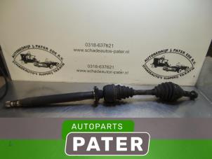 Used Front drive shaft, right Opel Vectra C Caravan 2.2 DTI 16V Price € 36,75 Margin scheme offered by Autoparts Pater