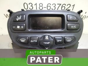 Used Climatronic panel Peugeot 307 CC (3B) 2.0 16V Price € 52,50 Margin scheme offered by Autoparts Pater