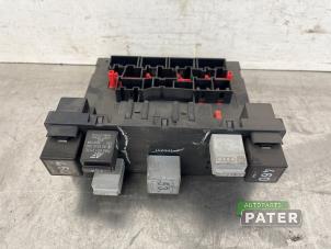 Ordinateur divers d'un Volkswagen Jetta III (1K2) 1.6 2006