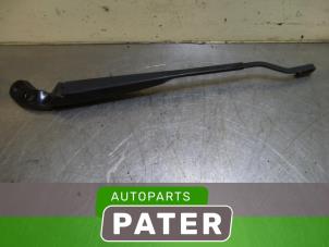 Used Front wiper arm BMW Mini One/Cooper (R50) 1.6 16V One Price € 26,25 Margin scheme offered by Autoparts Pater