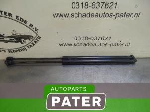 Używane Zestaw amortyzatorów gazowych tylnej klapy Ford S-Max (GBW) 2.0 TDCi 16V 140 Cena € 52,50 Procedura marży oferowane przez Autoparts Pater