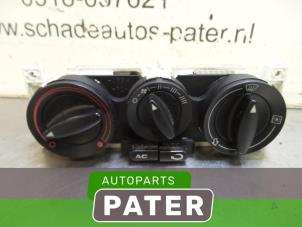 Used Heater control panel Seat Leon (1M1) 1.9 TDI 110 Price € 36,75 Margin scheme offered by Autoparts Pater