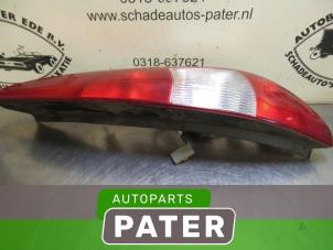 Used Taillight, right Ford Mondeo III Wagon 1.8 16V Price € 21,00 Margin scheme offered by Autoparts Pater