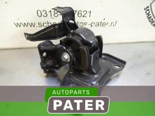 Used Gearbox mount Toyota Prius (ZVW3) 1.8 16V Price € 52,50 Margin scheme offered by Autoparts Pater