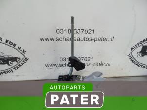 Used Gear stick Ford Transit Connect 1.8 TDCi 90 Price € 63,53 Inclusive VAT offered by Autoparts Pater