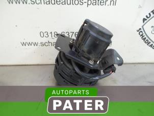 Used Exhaust air pump Opel Vectra B (36) 1.6 16V Ecotec Price € 52,50 Margin scheme offered by Autoparts Pater
