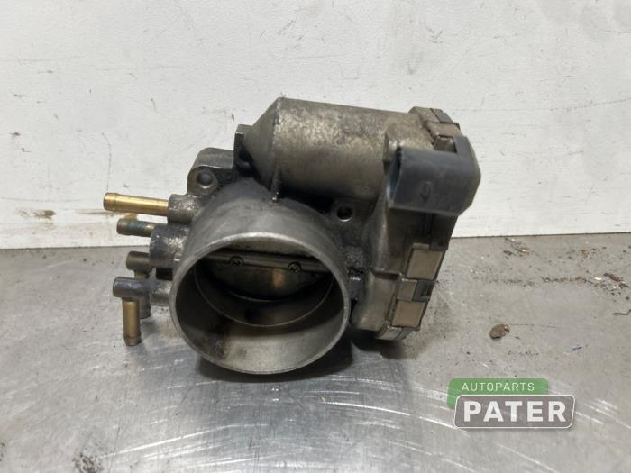Gebrauchte Drosselklappengehäuse Volkswagen Passat Variant Syncro/4Motion (3B5) 2.8 30V Syncro Preis € 21,00 Margenregelung angeboten von Autoparts Pater