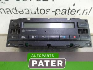 Used Climatronic panel Volkswagen Passat Variant Syncro/4Motion (3B5) 2.8 30V Syncro Price € 52,50 Margin scheme offered by Autoparts Pater