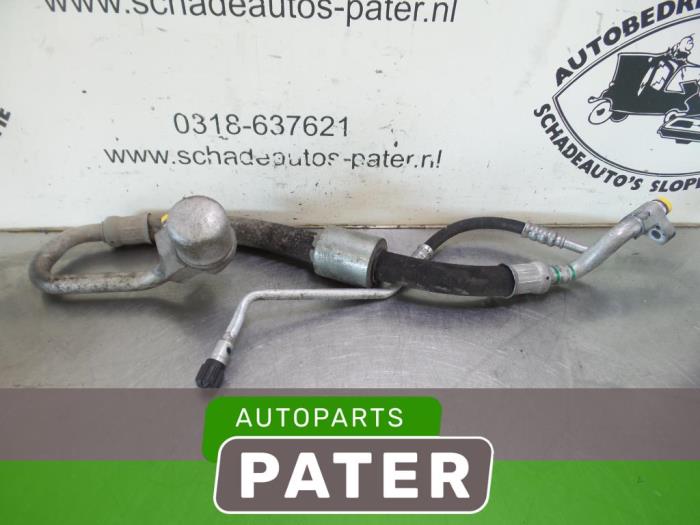 Air conditioning line from a BMW 1 serie (E87/87N) 116i 1.6 16V 2006