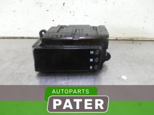 Used Clock Chevrolet Epica 2.5 24V Price € 36,75 Margin scheme offered by Autoparts Pater