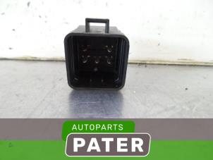 Used Relay Chevrolet Epica 2.5 24V Price € 26,25 Margin scheme offered by Autoparts Pater