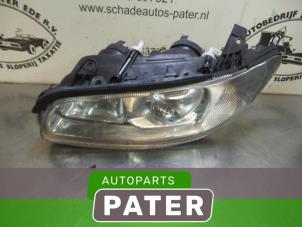 Używane Reflektor lewy Opel Omega B (25/26/27) 2.0i 16V Cena € 52,50 Procedura marży oferowane przez Autoparts Pater