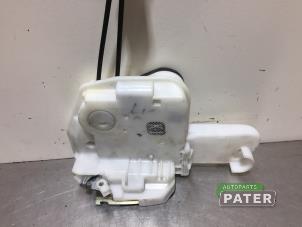 Used Door lock mechanism 4-door, front left Mitsubishi Outlander (GF/GG) 2.2 DI-D 16V Clear Tec 4x2 Price € 52,50 Margin scheme offered by Autoparts Pater
