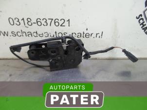 Used Bonnet lock mechanism Seat Altea (5P1) 2.0 FSI 16V Price € 42,00 Margin scheme offered by Autoparts Pater