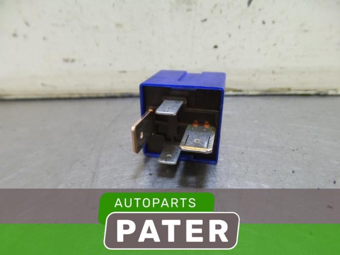 Relay Renault Clio III 1.5 dCi 70 8200351488 Autoparts Pater