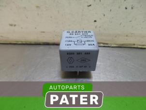 Used Relay Renault Clio III (BR/CR) 1.5 dCi 70 Price € 21,00 Margin scheme offered by Autoparts Pater