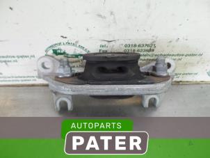 Usados Soporte de caja de cambios Mercedes Citan (415.6) 1.5 109 CDI Precio € 50,82 IVA incluido ofrecido por Autoparts Pater