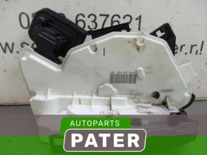 Used Rear door mechanism 4-door, right Volkswagen Polo V (6R) 1.2 TDI 12V BlueMotion Price € 42,00 Margin scheme offered by Autoparts Pater