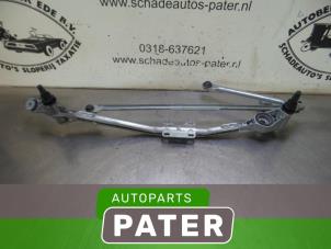 Used Wiper mechanism BMW 3 serie (E92) 325i 24V Price € 26,25 Margin scheme offered by Autoparts Pater