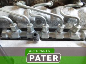 Used Fuel injector nozzle Hyundai i30 Crosswagon (WWH) 1.6 CRDi 16V VGT LP Price € 78,75 Margin scheme offered by Autoparts Pater