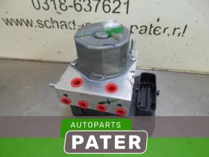 Used ABS pump Nissan Qashqai (J11) 1.2 DIG-T 16V Price € 105,00 Margin scheme offered by Autoparts Pater