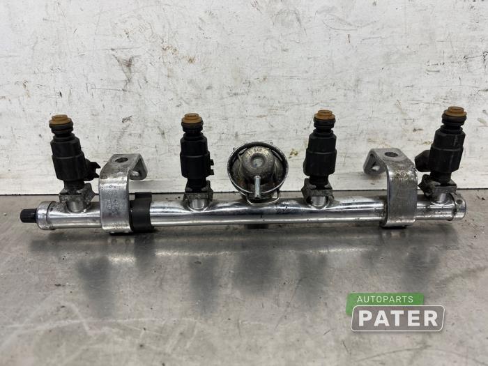 Usagé Système d'injection BMW Mini (R50/53) 1.6 16V One Prix € 31,50 Règlement à la marge proposé par Autoparts Pater