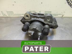 Used Rear brake calliper, left Jeep Grand Cherokee (WK/WK2) 3.0 CRD V6 24V Price € 105,00 Margin scheme offered by Autoparts Pater