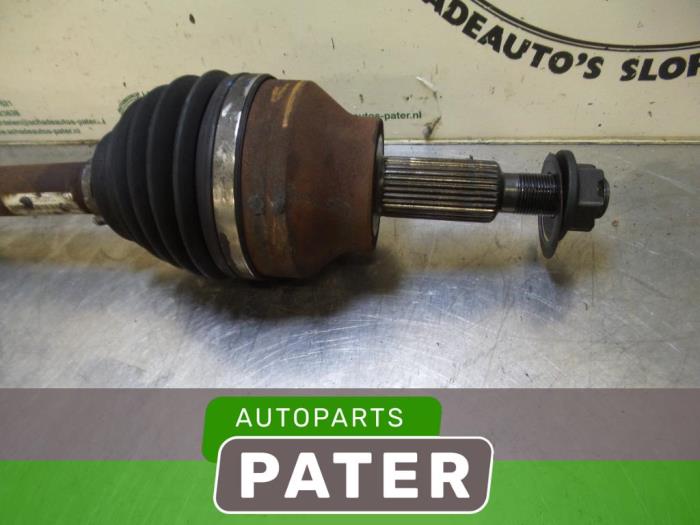 Front drive shaft, left from a Jeep Grand Cherokee (WK/WK2) 3.0 CRD V6 24V 2015