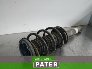 Used Front shock absorber rod, left BMW 7 serie (E65/E66/E67) 740d V8 32V Price € 63,00 Margin scheme offered by Autoparts Pater