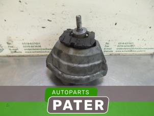 Used Engine mount BMW 5 serie (E60) 530d 24V Price € 52,50 Margin scheme offered by Autoparts Pater