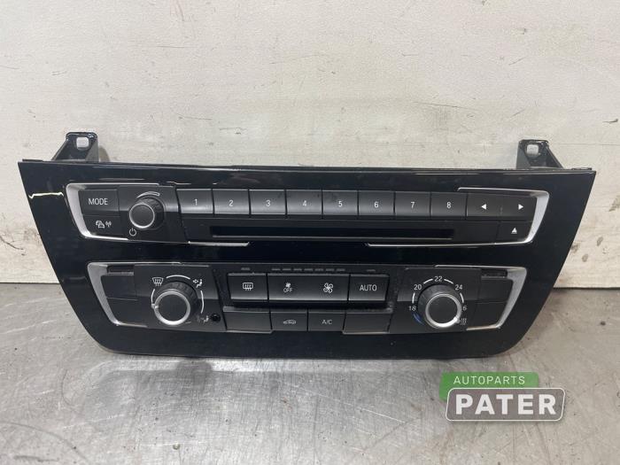 Używane Panel climatronic BMW 3 serie Gran Turismo (F34) 320d 2.0 16V Cena € 63,00 Procedura marży oferowane przez Autoparts Pater