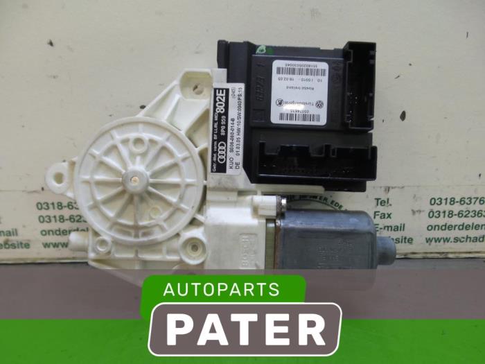 Usados Motor de ventanilla de puerta Audi A3 Sportback (8PA) 2.0 TDI 16V Precio € 10,50 Norma de margen ofrecido por Autoparts Pater