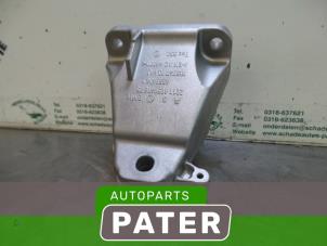 Used Engine mount BMW 3 serie Gran Turismo (F34) 320d 2.0 16V Price € 78,75 Margin scheme offered by Autoparts Pater