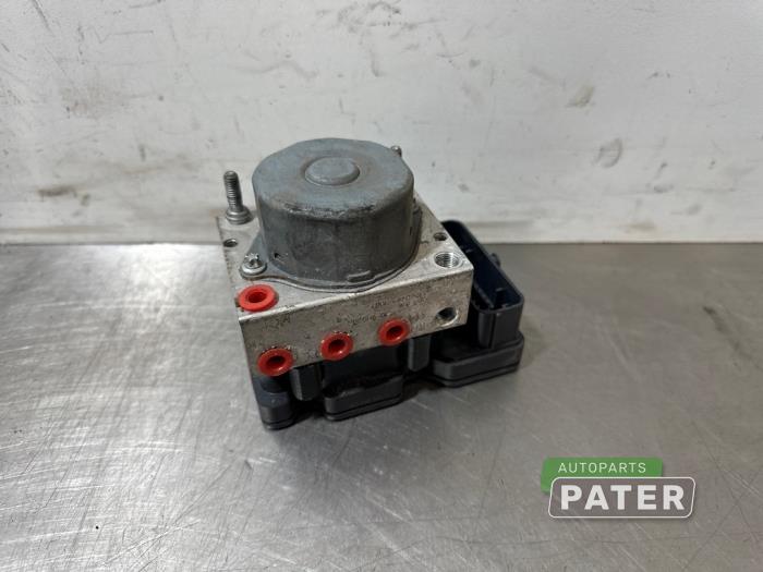 Usagé Bloc ABS Citroen C1 1.0 12V Prix € 26,25 Règlement à la marge proposé par Autoparts Pater