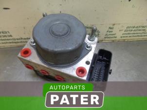 Usagé Pompe ABS Citroen C1 1.0 12V Prix € 36,75 Règlement à la marge proposé par Autoparts Pater