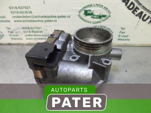 Used Throttle body Peugeot 206 CC (2D) 1.6 16V Price € 21,00 Margin scheme offered by Autoparts Pater