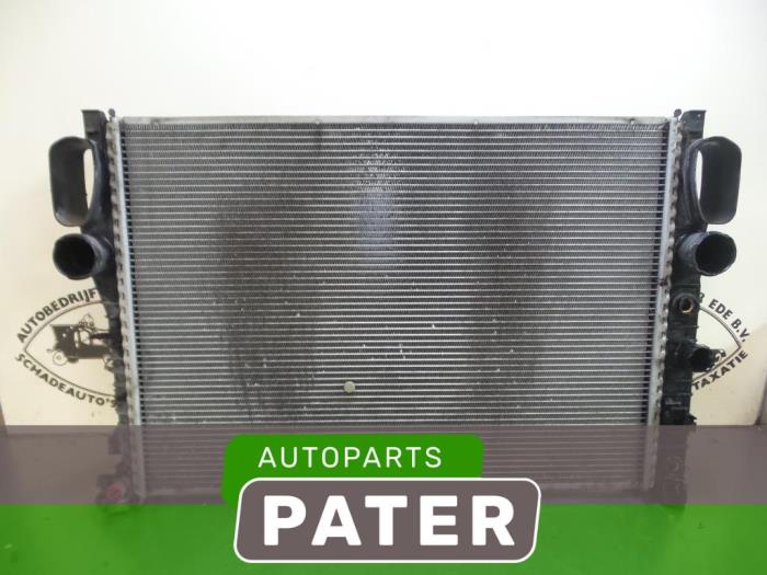 Gebrauchte Kühler Mercedes E (W211) 2.2 E-220 CDI 16V Preis € 31,50 Margenregelung angeboten von Autoparts Pater