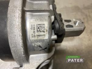 Motorlager van een BMW 5 serie Gran Turismo (F07) 520d 16V 2015