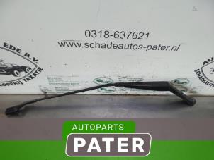Used Front wiper arm Peugeot 508 SW (8E/8U) 1.6 THP 16V Price € 15,75 Margin scheme offered by Autoparts Pater