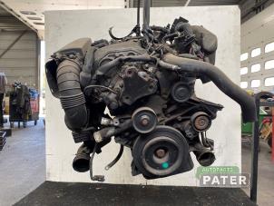Motor van een Mercedes-Benz E (W211) 3.2 E-320 CDI 24V 2004
