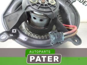 Używane Silnik wentylatora nagrzewnicy Mercedes E (W211) 3.2 E-320 CDI 24V Cena € 42,00 Procedura marży oferowane przez Autoparts Pater