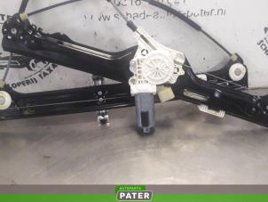 Used Window mechanism 4-door, front right BMW X5 (E70) M Turbo 4.4i V8 32V Price € 52,50 Margin scheme offered by Autoparts Pater